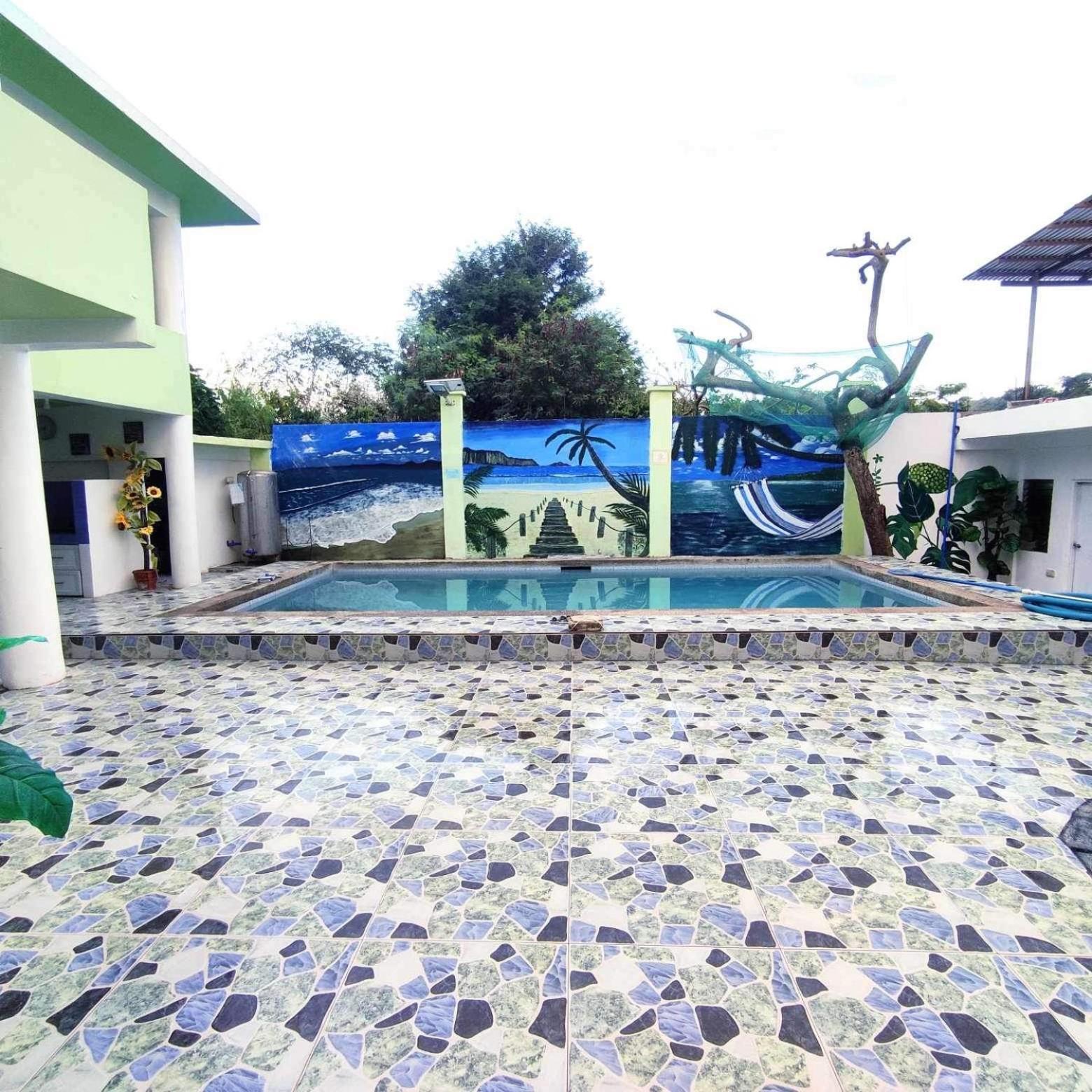 Bungalow In Holidays Beach Resort Bolinao Exterior photo